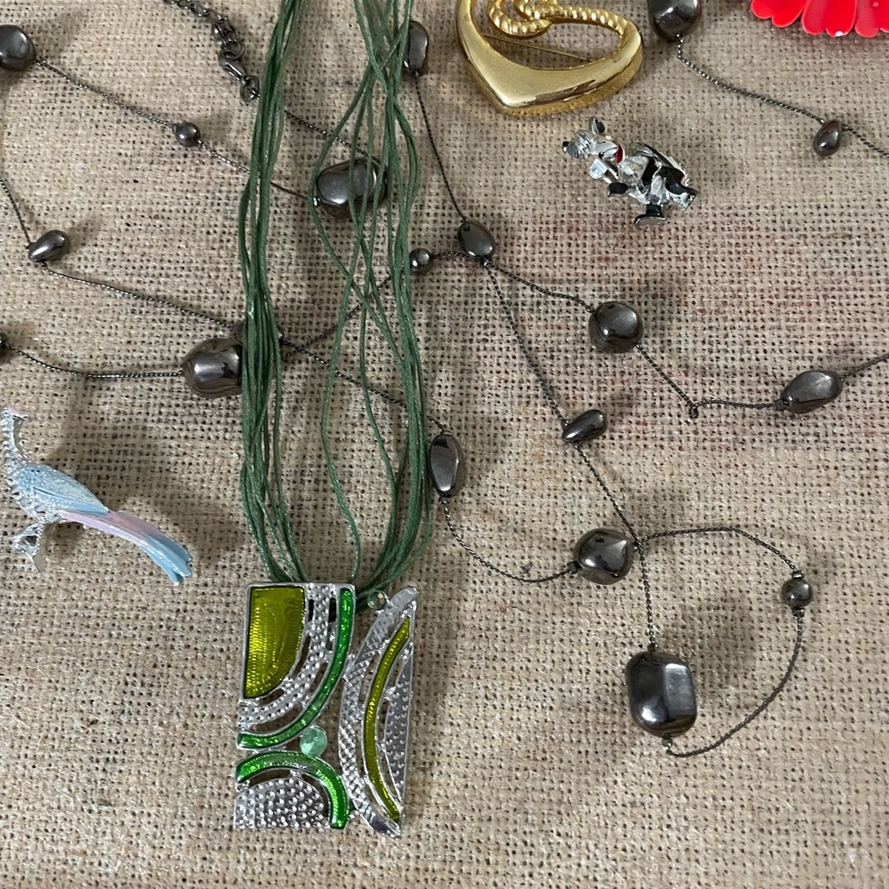 Jewelry Lot - Picture 3 of 11